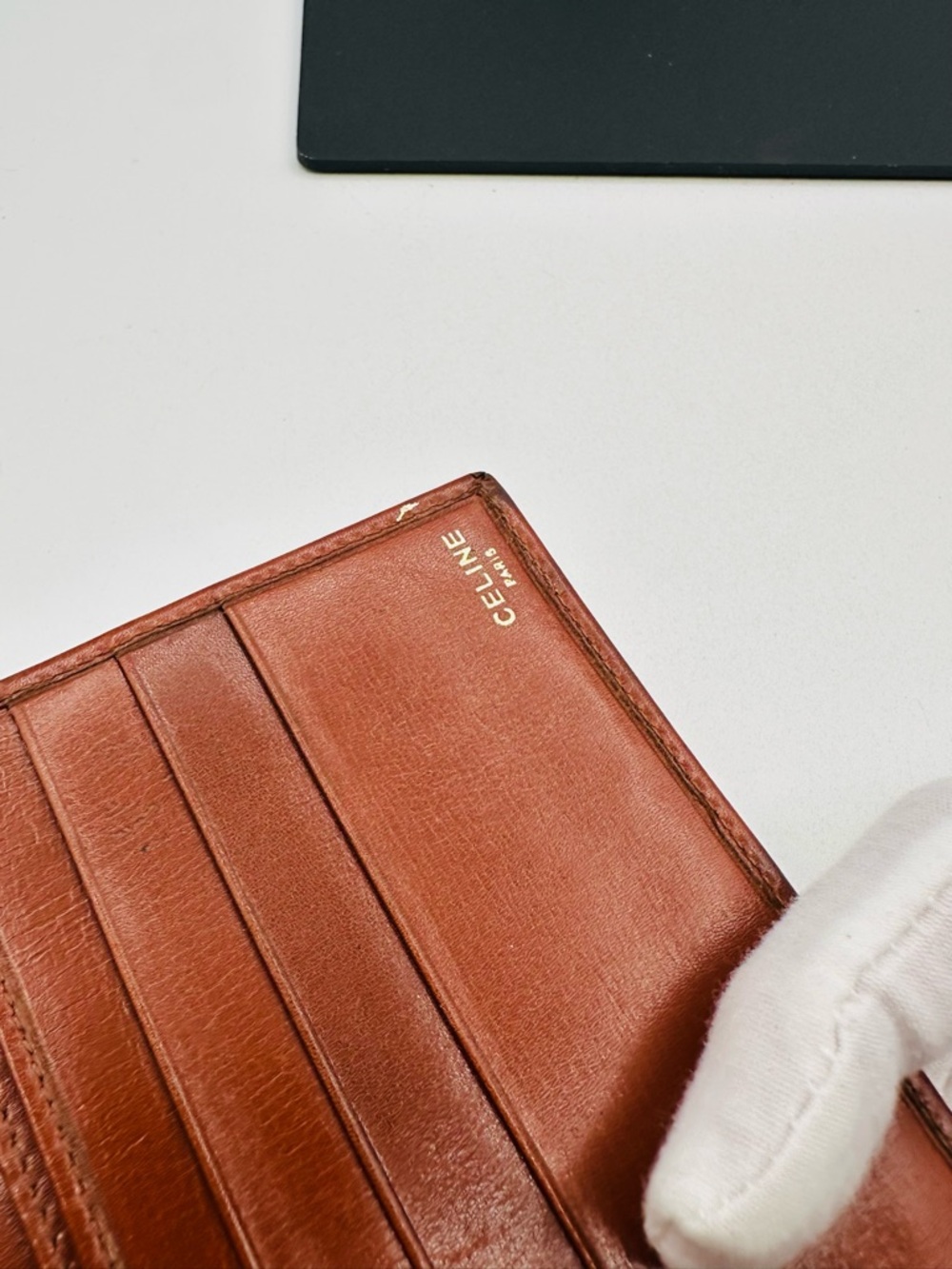 Celine vintage Bi Fold Wallet - Picture 12 of 16